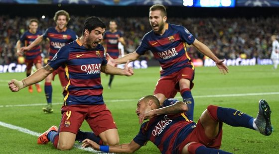 关于法国完胜勒沃库森，苏亚雷斯统治全场的信息