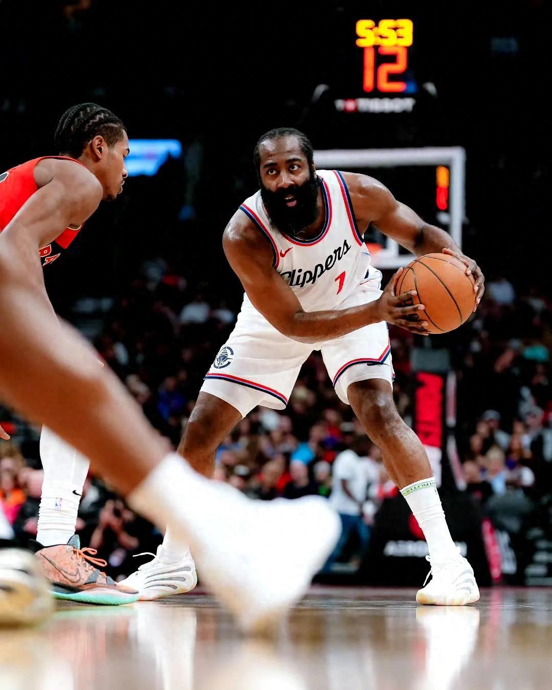 巴西男篮险胜猛龙,伦纳德高光表现的简单介绍 巴西男篮险胜猛龙,伦纳德高光表现的简单介绍