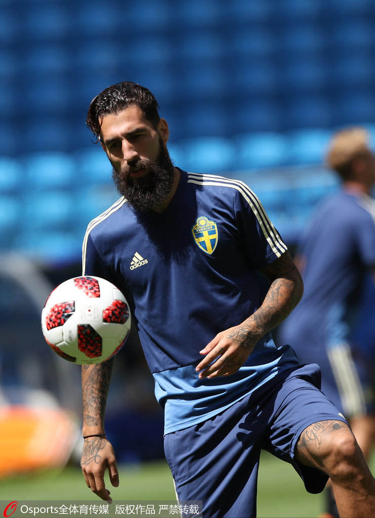 瑞典队力克德国队,波尔状态火热的简单介绍 瑞典队力克德国队,波尔状态火热的简单介绍