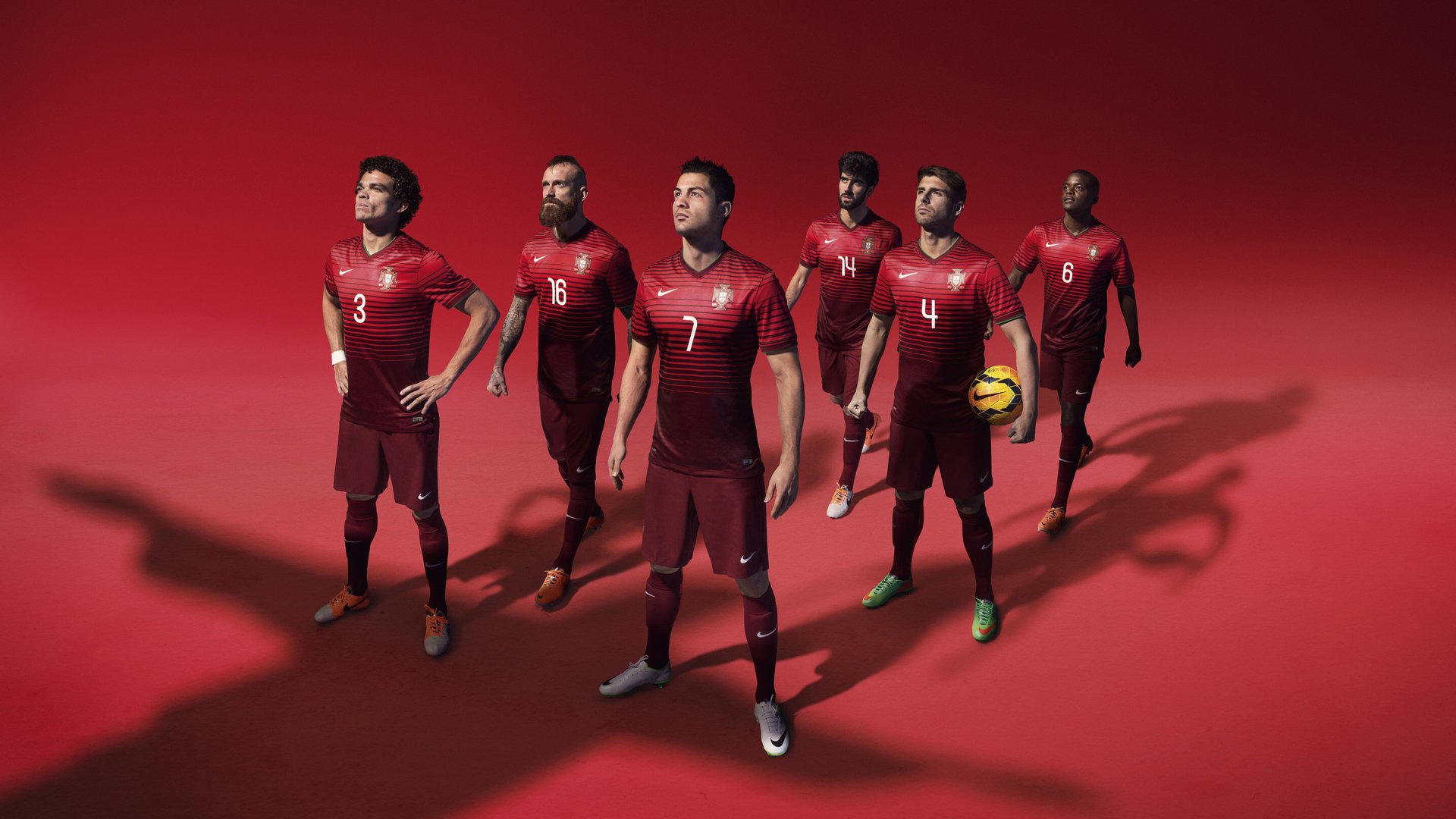 欧冠淘汰赛之夜，布克节奏完全掌控